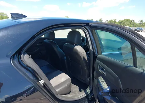 2016 Chevrolet Malibu Limited Lt z USA, uszkodzony, nr VIN 1G11C5SA2GU103401